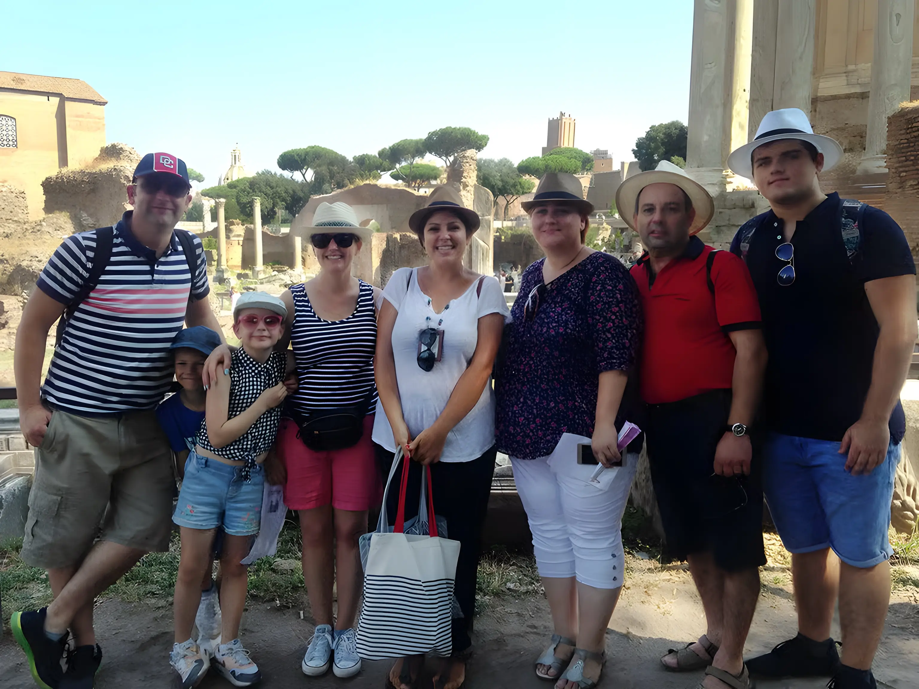 colosseum group tour 2.avif